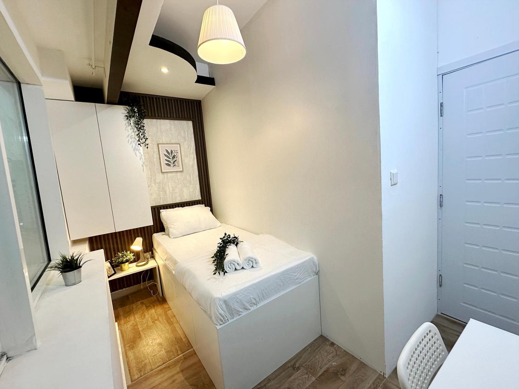 Escape Partition In Barsha 1 Near Moe Metro Homestay *